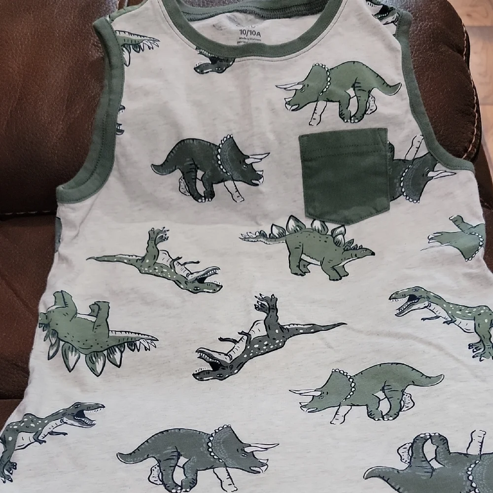 Tank Top Set - Picture 2 of 3